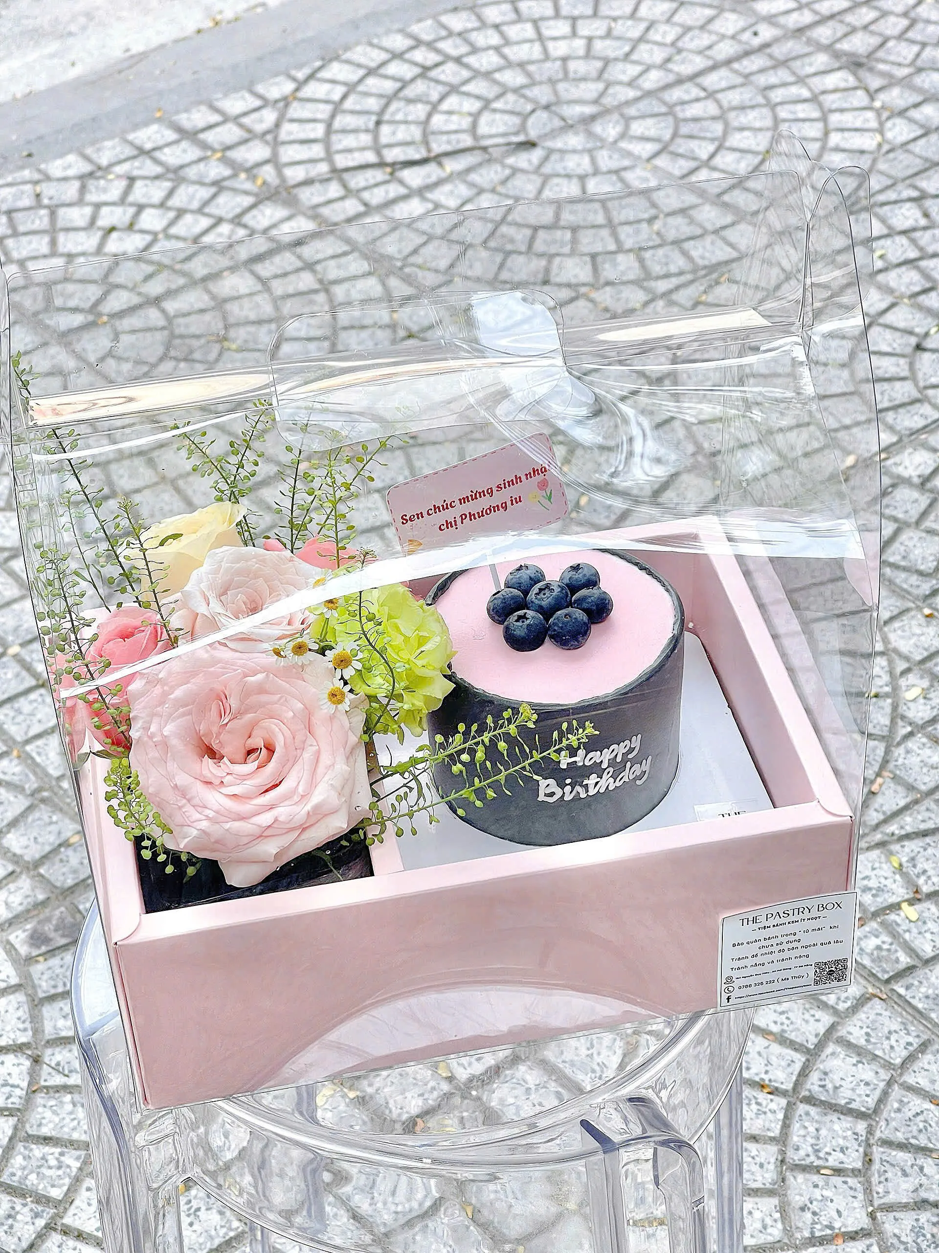 Set Hộp Bánh Kem Mix Hoa