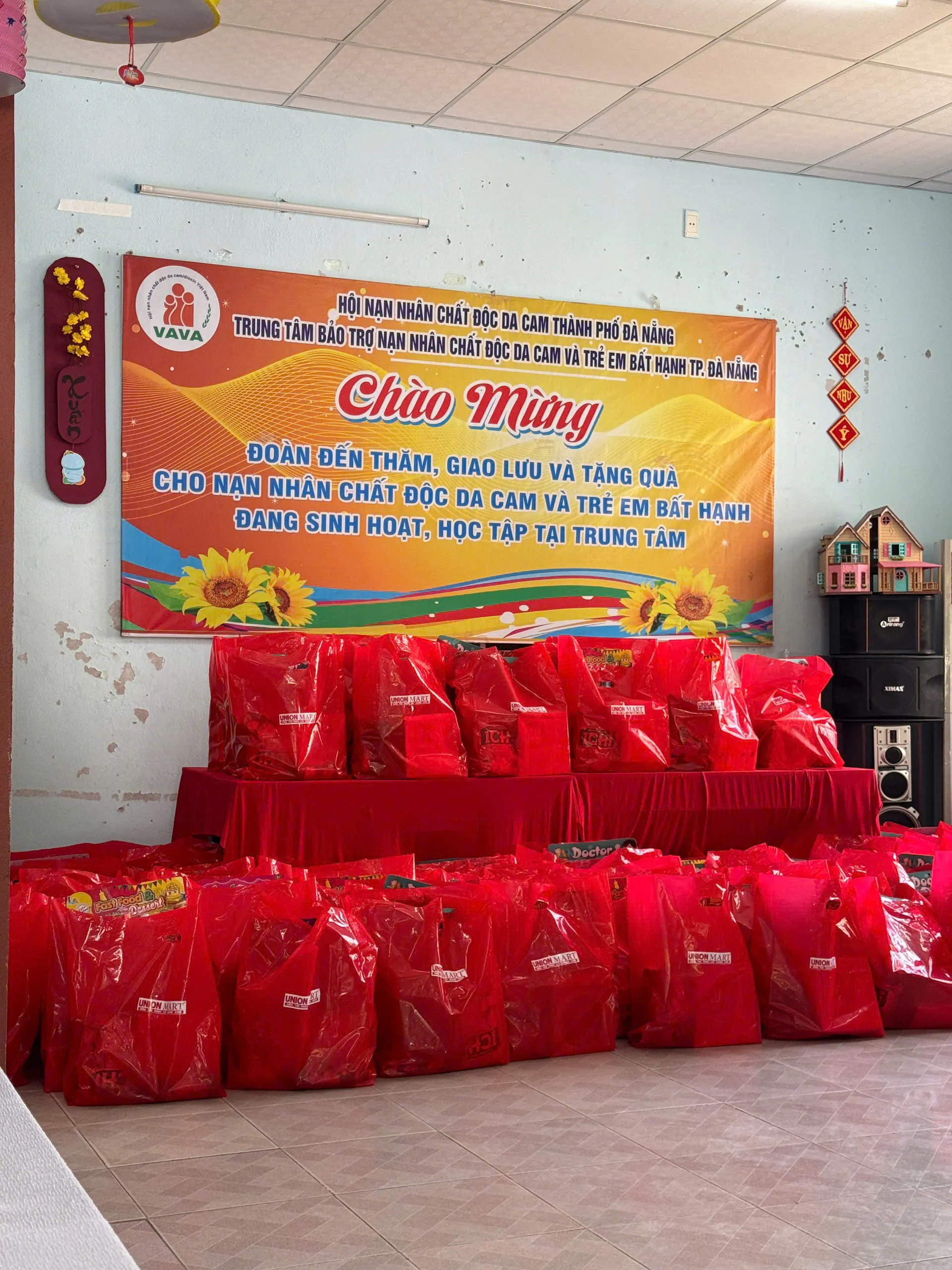 Góp một phần sức lực vào cộng đồng