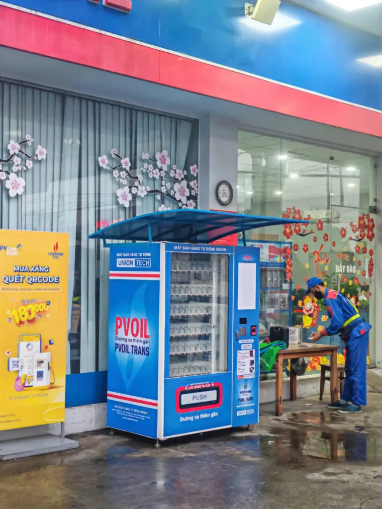 chuỗi trạm xăng dầu PVOIL