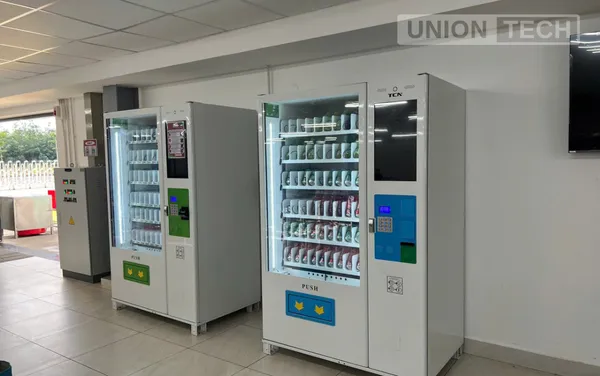 Máy bán hàng tự động Model UNI-G8004